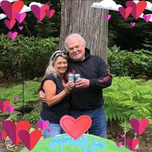 Meet your Posher, Claudia